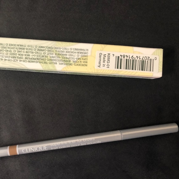Superfine liner for brows - Picture 2 of 5